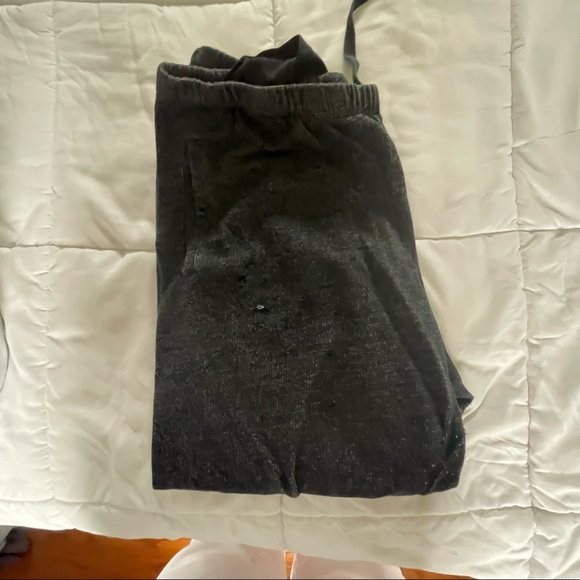 Roots sweatpants - Picture 2 of 4